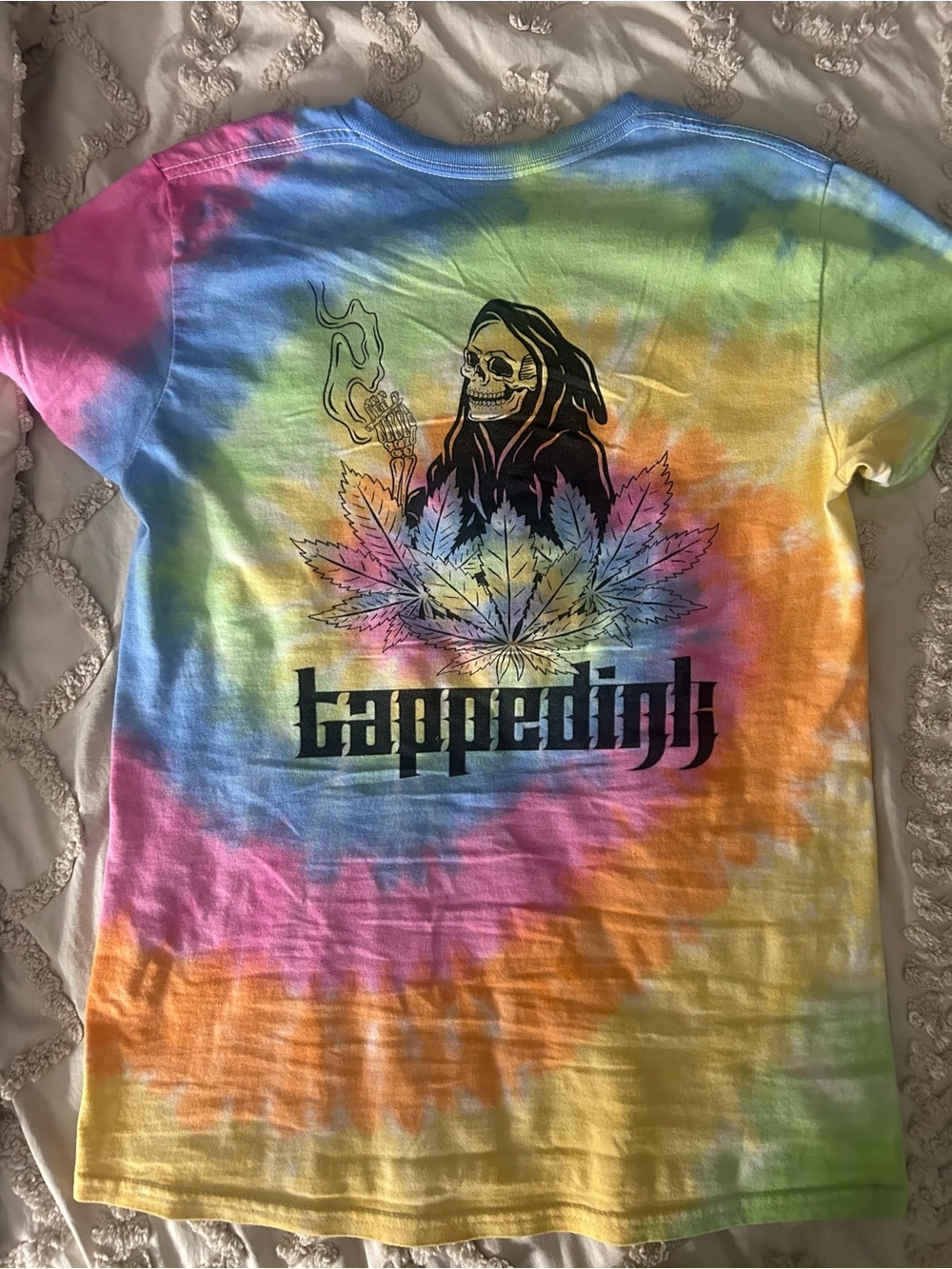 Graphic tee